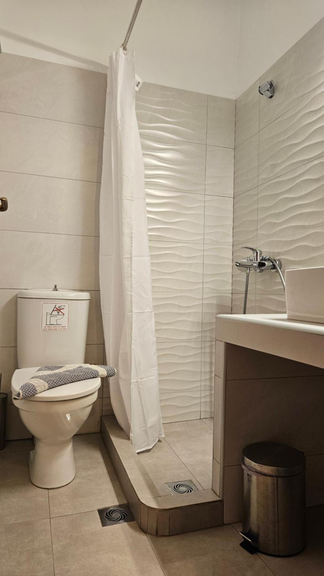 Studios Marfo Batsi  Ngoại thất bức ảnh